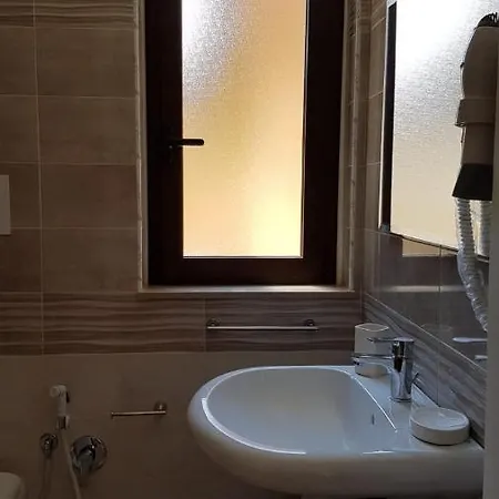 Fra' Michele בית הארחה Monforte San Giorgio